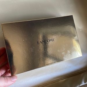 Lancome Holiday 2022 Eye and Face Palette